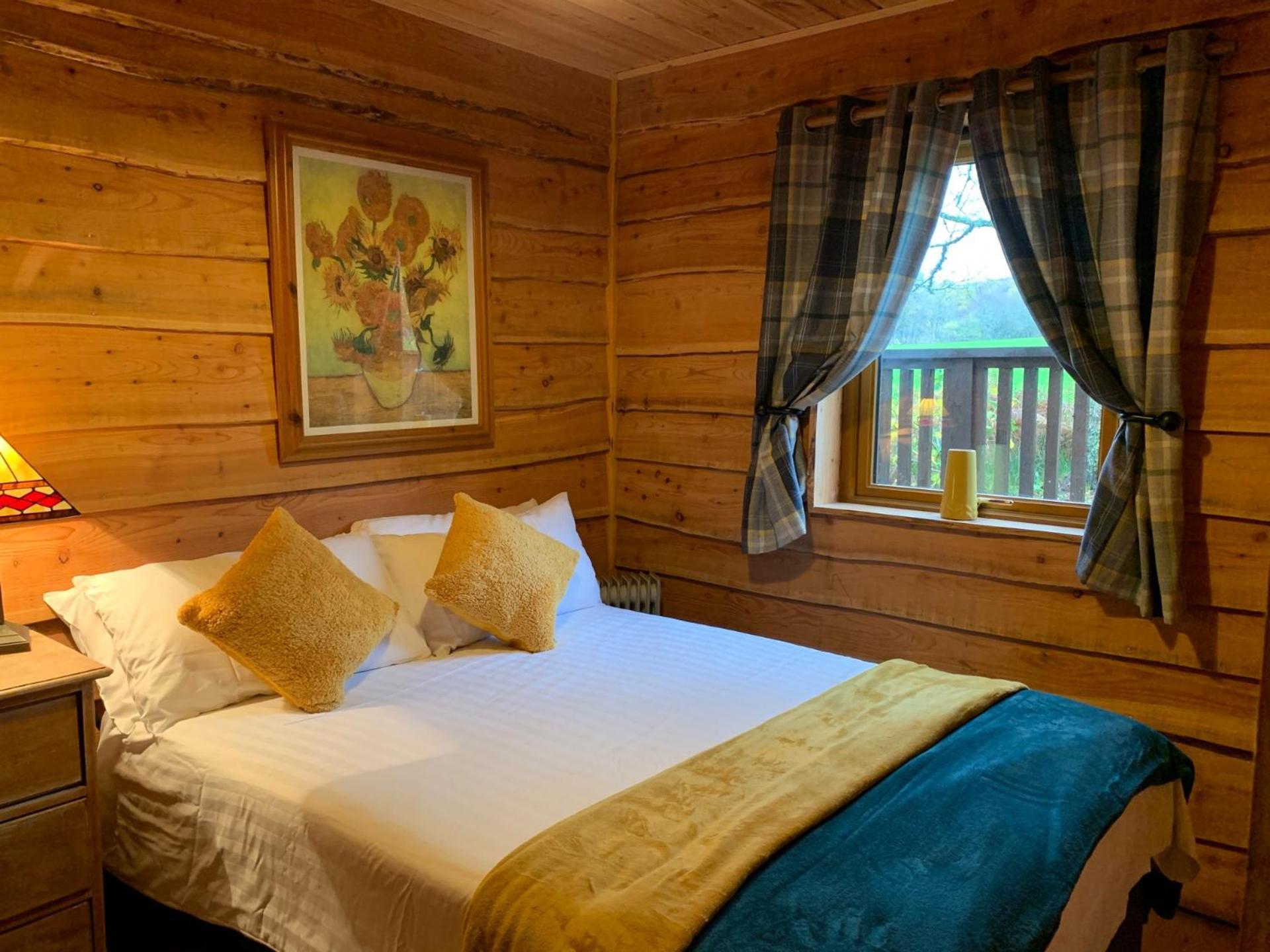Loch Aweside Forest Cabins Dalavich Cameră foto